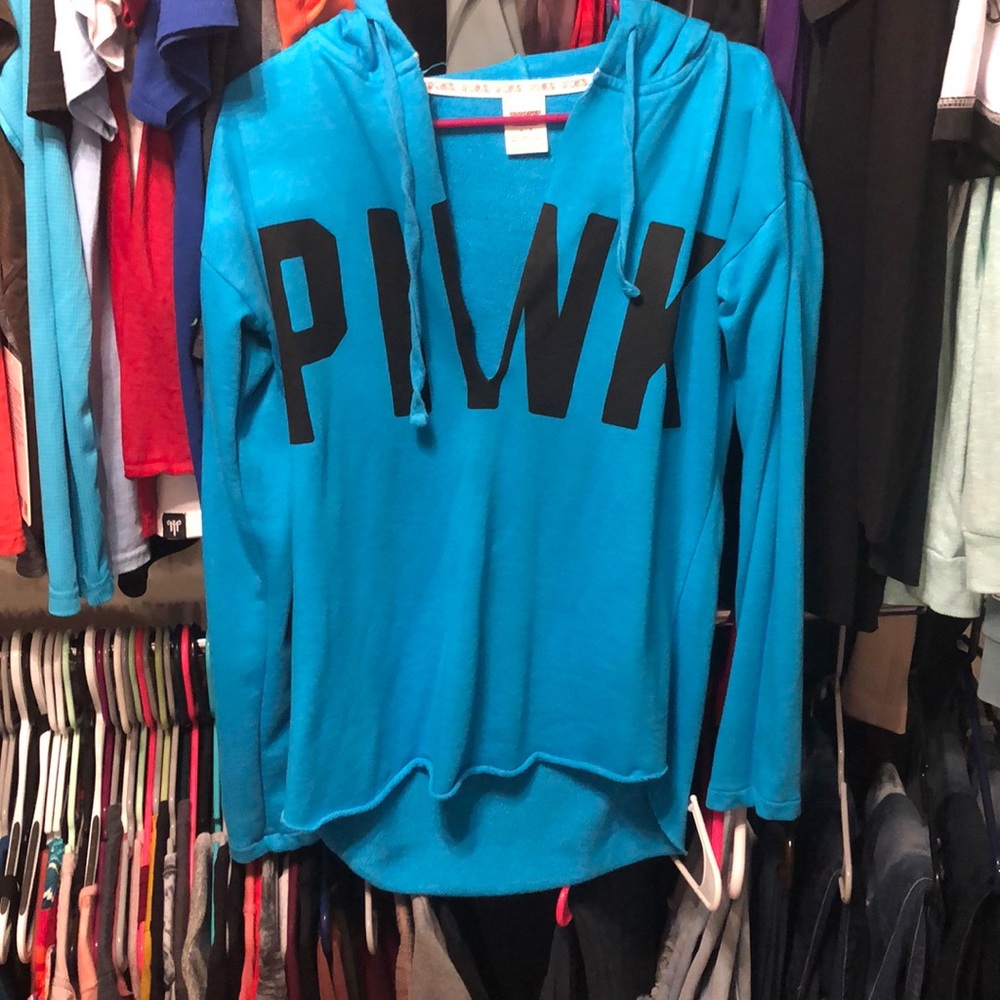 * VS PINK Pop-Over